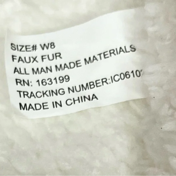 Cozy Pink Gingerbread Sequin Slippers - Picture 8 of 14